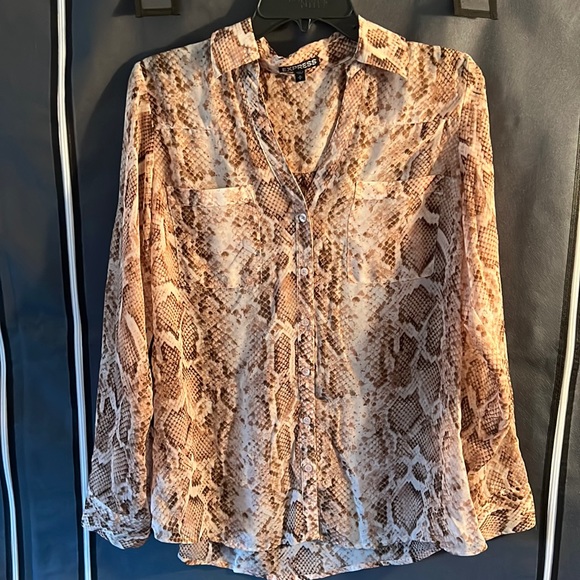 Express top - Picture 1 of 3